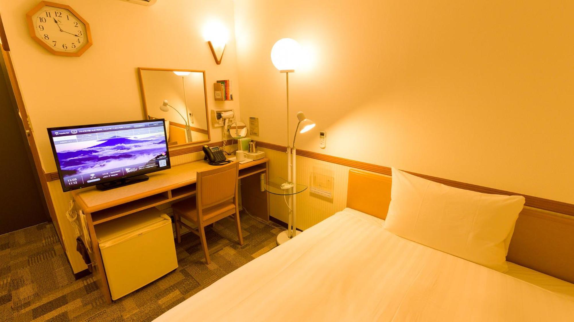 Toyoko Inn Shin-Yatsushiro Ekimae Pokoj fotografie
