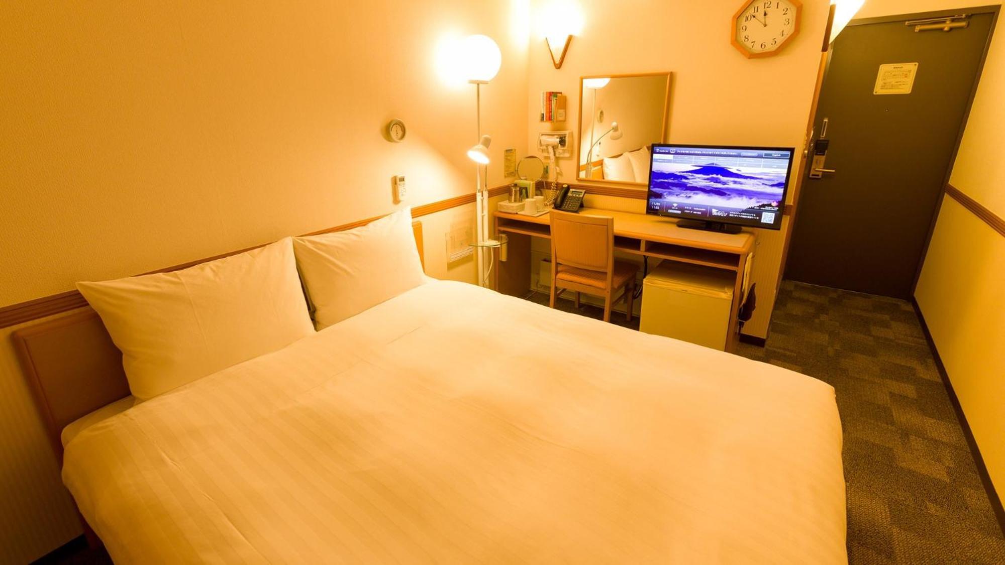 Toyoko Inn Shin-Yatsushiro Ekimae Pokoj fotografie