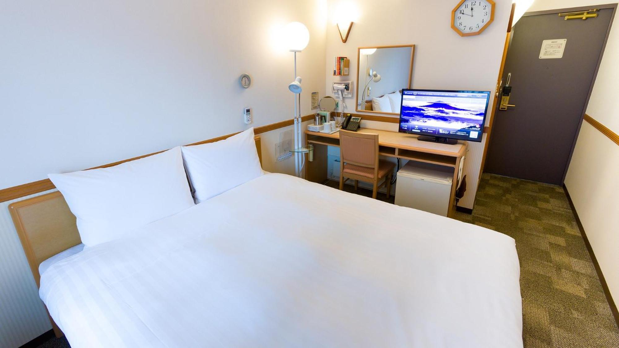 Toyoko Inn Shin-Yatsushiro Ekimae Pokoj fotografie
